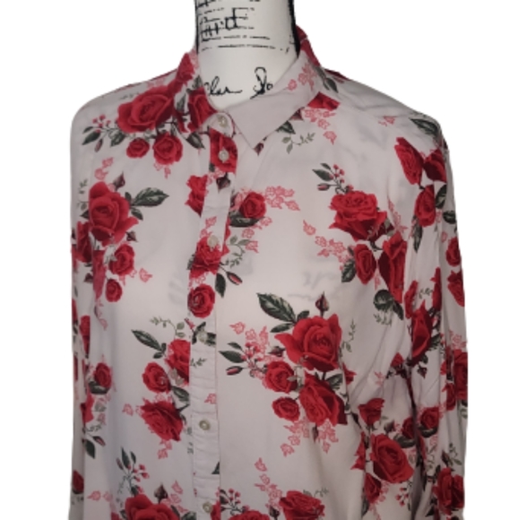 H&M Divided Rose Viscose Plus Size Blouse - Picture 5 of 12